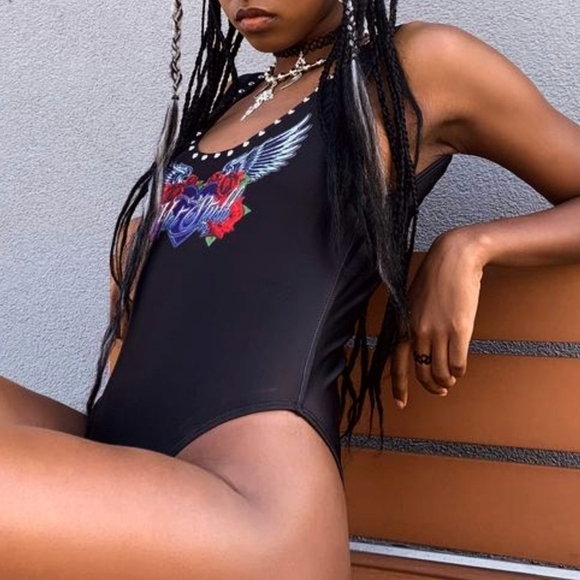 dELiA*s by Dolls Kill ✦ Hot Stuff One-Piece Swimsuit ✦ Studded Neckline Graphic - Picture 3 of 9